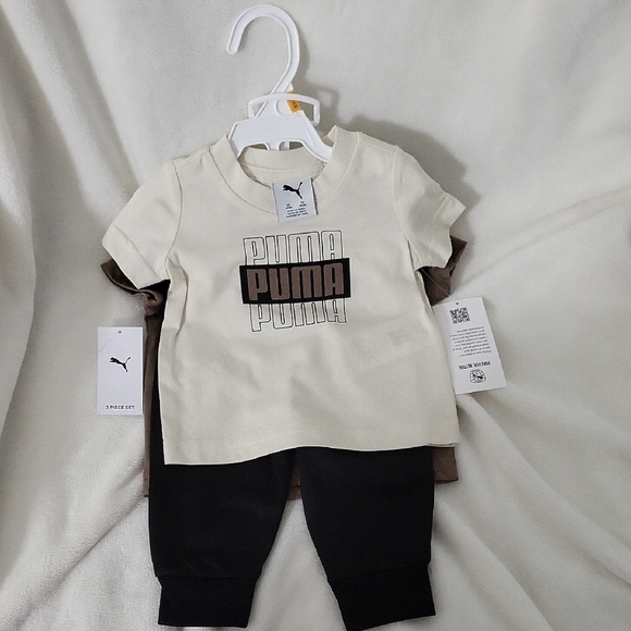 Puma Cream and Black Infant Set - Picture 1 of 4